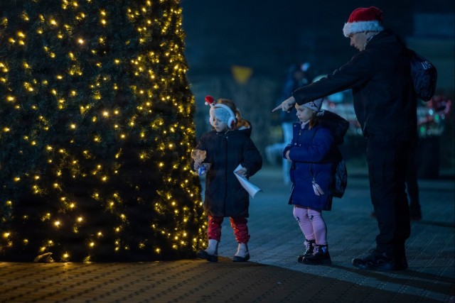 USAG Poland and 3rd ID Powidz tree lighting ceremony