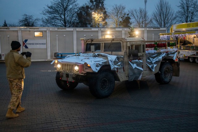 USAG Poland and 3rd ID tree lighting ceremony