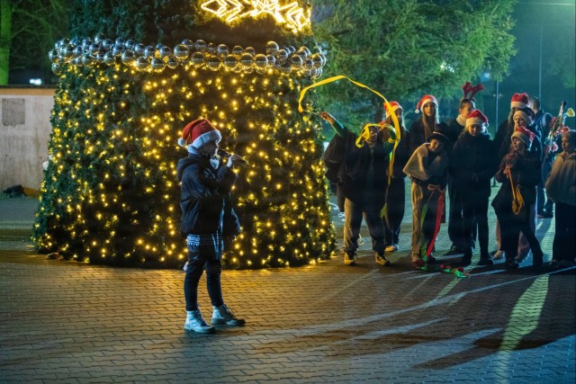 USAG Poland and 3rd ID Powidz tree lighting ceremony
