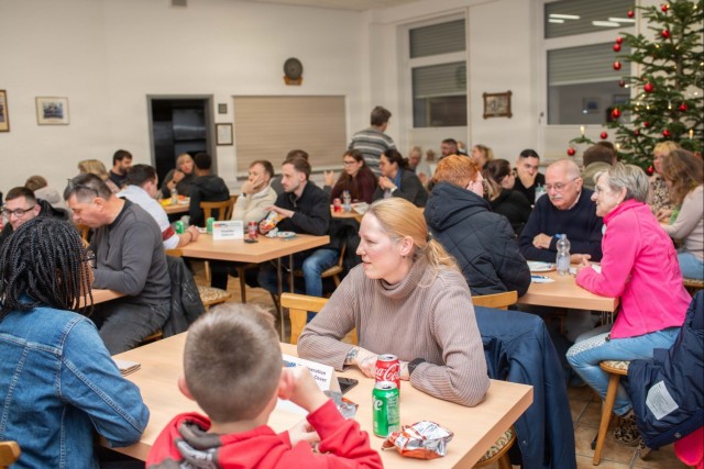 USAG Rheinland-Pfalz’ Operation Good Cheer initiative connects Soldiers with German families for Christmas