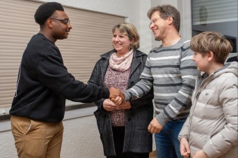 USAG Rheinland-Pfalz’ Operation Good Cheer initiative connects Soldiers with German families for Christmas