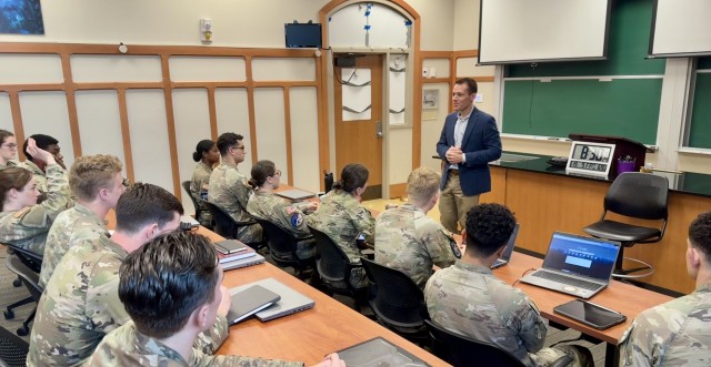 Army Principal Cyber Advisor engages cadets and faculty during West Point visit