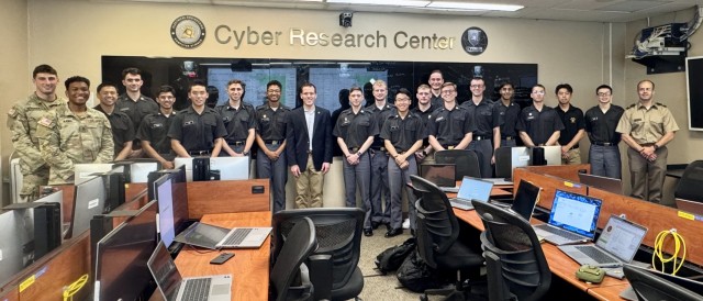 Army Principal Cyber Advisor engages cadets and faculty during West Point visit