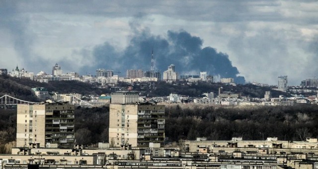 Smoke rises over part of Kyiv, Ukraine, on 27 February 2022 during the Battle of Kyiv. (Photo courtesy of Ukrinform via depositphotos.com)