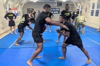 Soldiers return to the mats as 10th Mountain Division revives combatives team