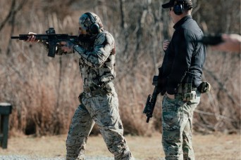 USAMU Trains 5th Special Forces Group in Competition-Style Marksmanship