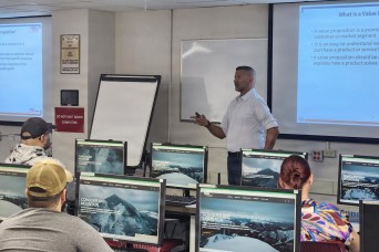 Boots to Business workshop empowers military entrepreneurs at Fort Buchanan