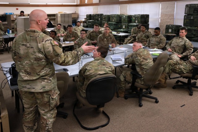 Wisconsin signal Soldiers train for today's emergencies and tomorrow's battlefield