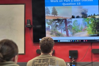 Wyoming National Guard Soldiers complete advanced wildfire behavior training