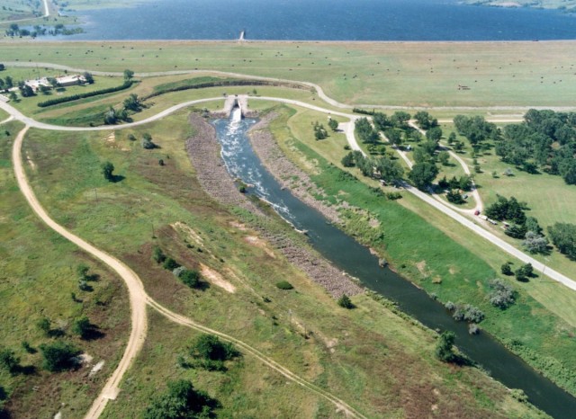 Working together to examine and revise risk messaging for lake projects