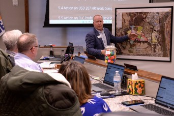 FORT LEAVENWORTH, Kansas — Members of the Unified School District 207 Board of Education discussed and passed redistricting of elementary attendance bou...