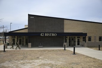 Army launches revolutionary campus-style dining to modernize Soldier fueling