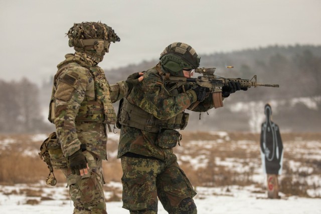 2CR Joint Small Arms Training