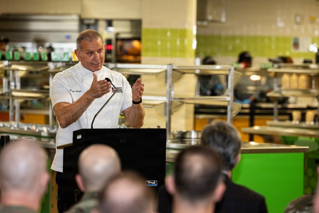 Fort Lee opens Victory Fresh dining site