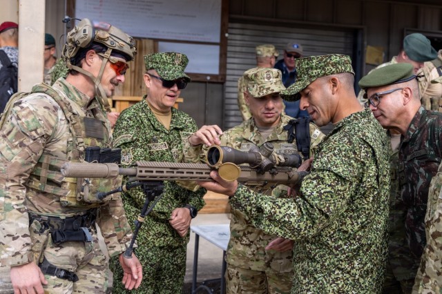 Colombian Senior Enlisted Leaders Visit 7th Special Forces Group (Airborne) During 22nd PISAJ Engagement