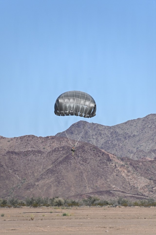The wide array of cutting-edge cargo and personnel parachute technologies demonstrated at Yuma Proving Ground brought a significant number of personnel from the airdrop community together in one place to exchange ideas.