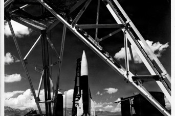 White Sands Missile Range: A Crucial Site for U.S. Space Exploration – 1940s to 1960s