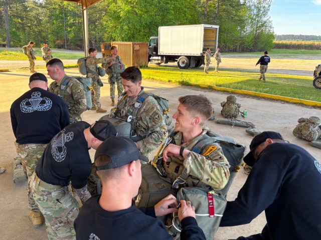 11th Airborne Division Soldiers compete in 2026 Best Jumpmaster Competition
