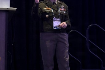 AMCOM commander addresses readiness, modernization with Army National Guard leaders