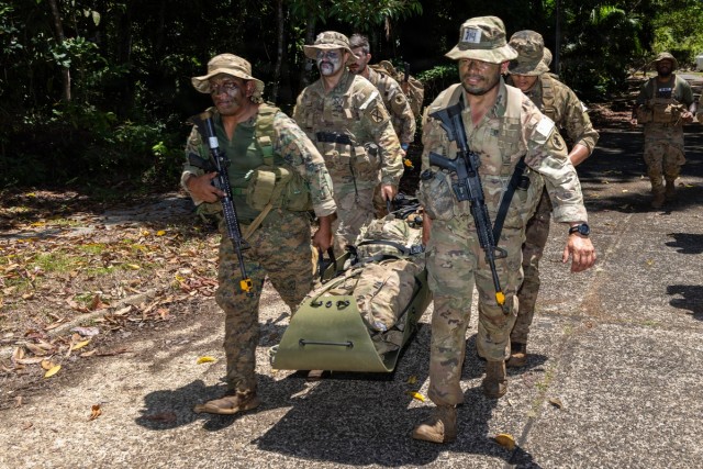 Jungle Operations Training Course - Panama 26-04: Green Mile
