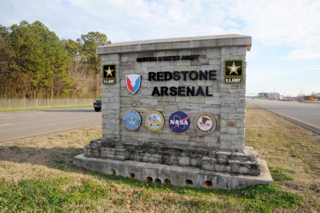 Gate 9 sign 3