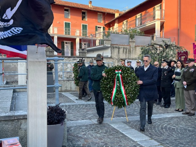 Soldiers join Italians to remember Lake Garda tragedy, Colonel Darby