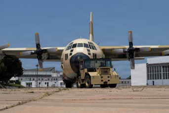 Fast, precise, ready: US, Moroccan airmen strengthen airlift capability