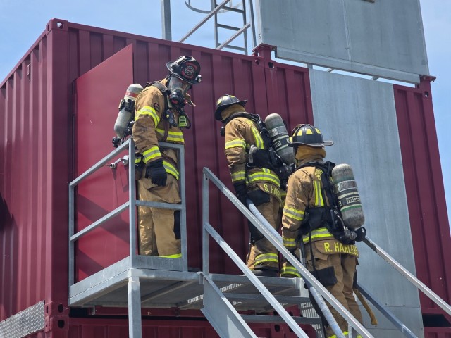 Hunter Army Airfield and Savannah Fire Departments Conduct Joint 'Above Grade' Training