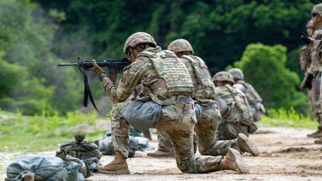 8th Army Best Squad Competition - Stress Shoot Event