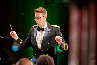 Lead an Army Band