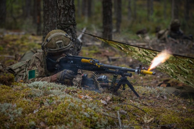 2nd Cavalry Regiment, U.K. Parachute Regiment conduct training operations during Project Flytrap