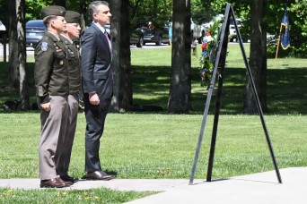 10th Mountain Division and Fort Drum community honors the fallen in Memorial Day ceremony