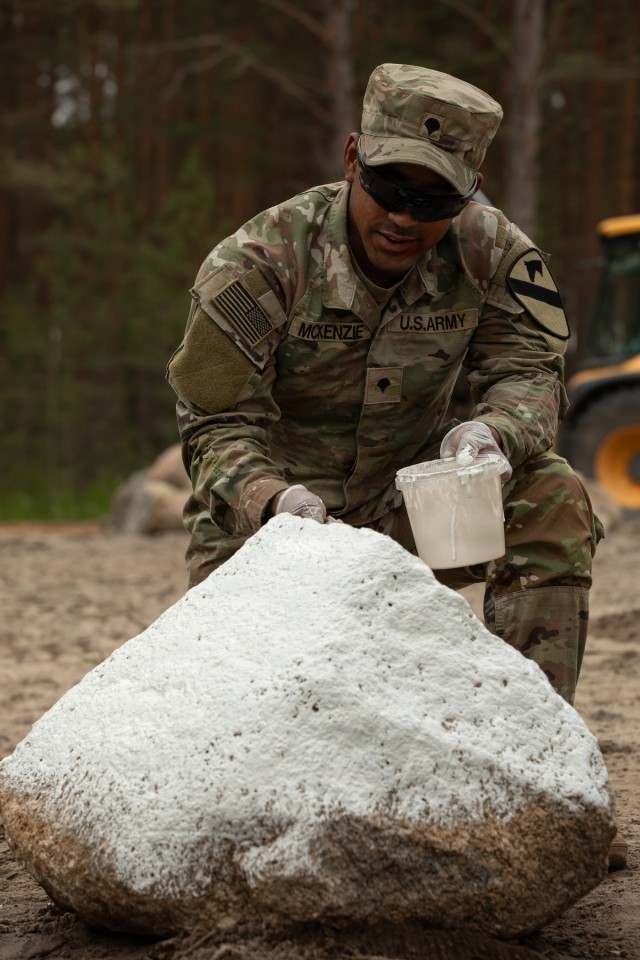 U.S. Army, Estonian Defence Forces support restoration of historic Seitsmãgi Camp during exercise Spring Storm