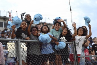 Fort Hood, UFL make football history