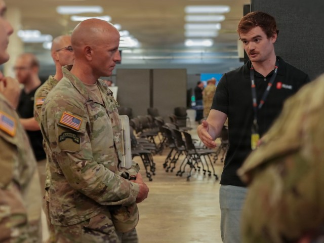 Tropic Lightning Showcases Army C2 Capabilities During Lighting Surge 4
