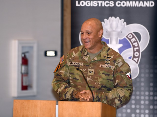 Maxwell speaks during ceremony