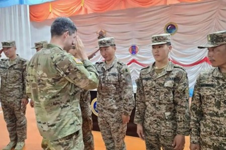 11th Airborne Paratroopers Train Mongolian Forces for Alaska Joint Exercise